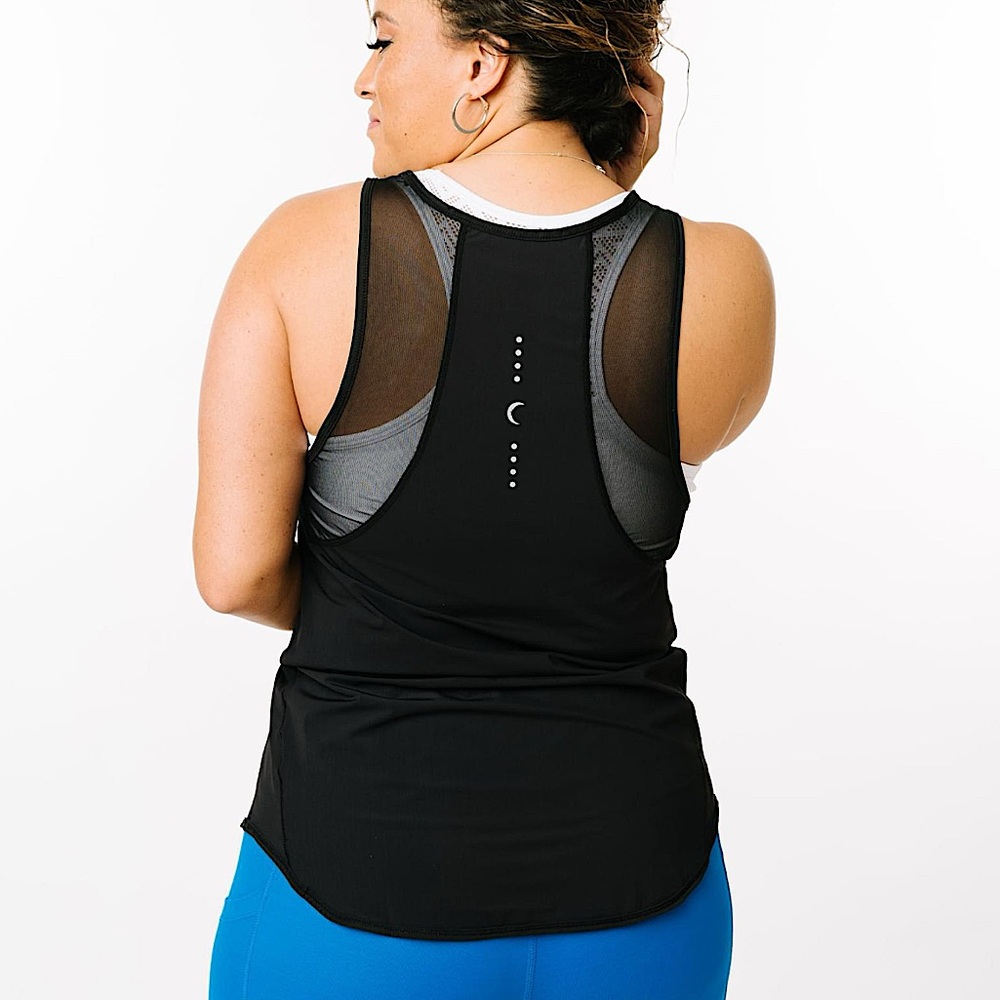 ZYIA Black Panel Mesh Tank Medium NWT 1211